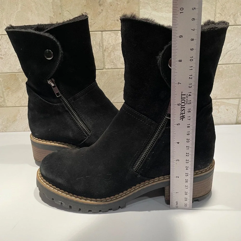 Bertuchi Black Suede Faux Fur Lined Ankle Boots Made‎ in Spain Lug Sole Size 8.5